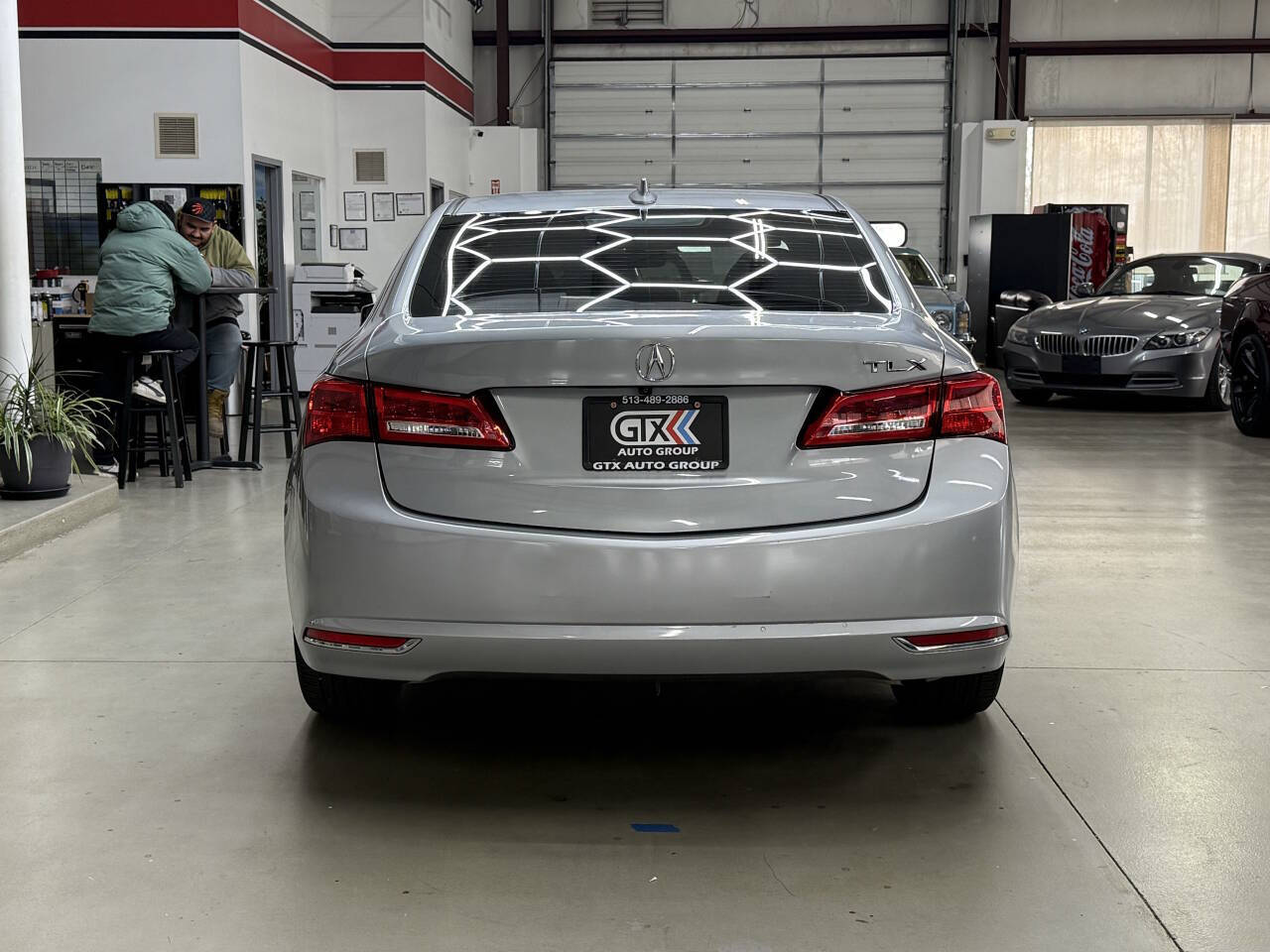 Vehicle image 6