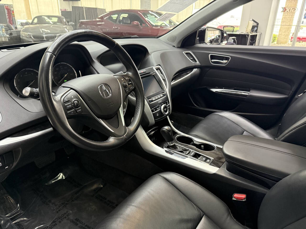 Vehicle image 19