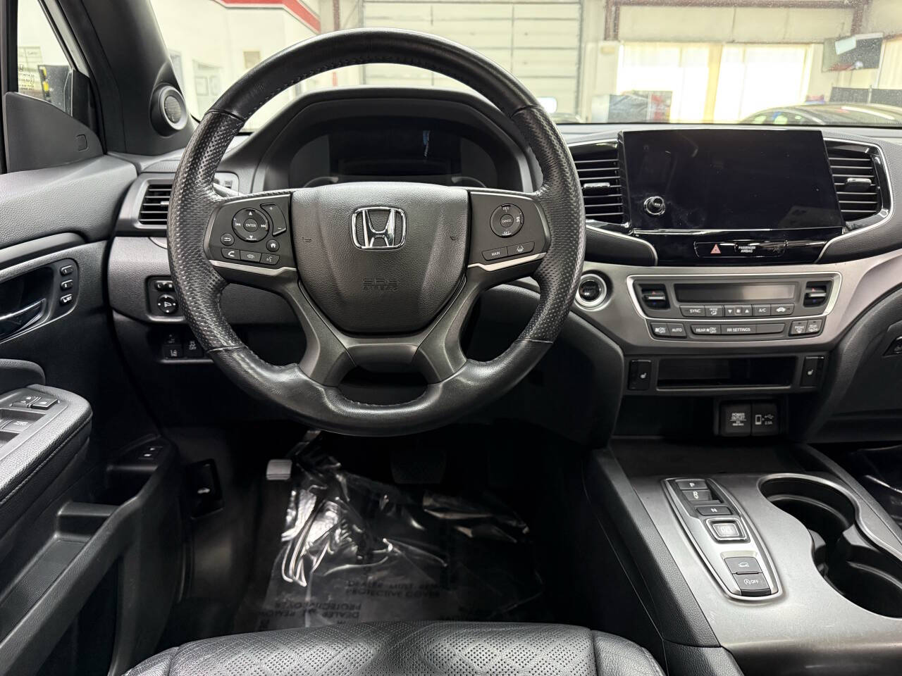 Vehicle image 20