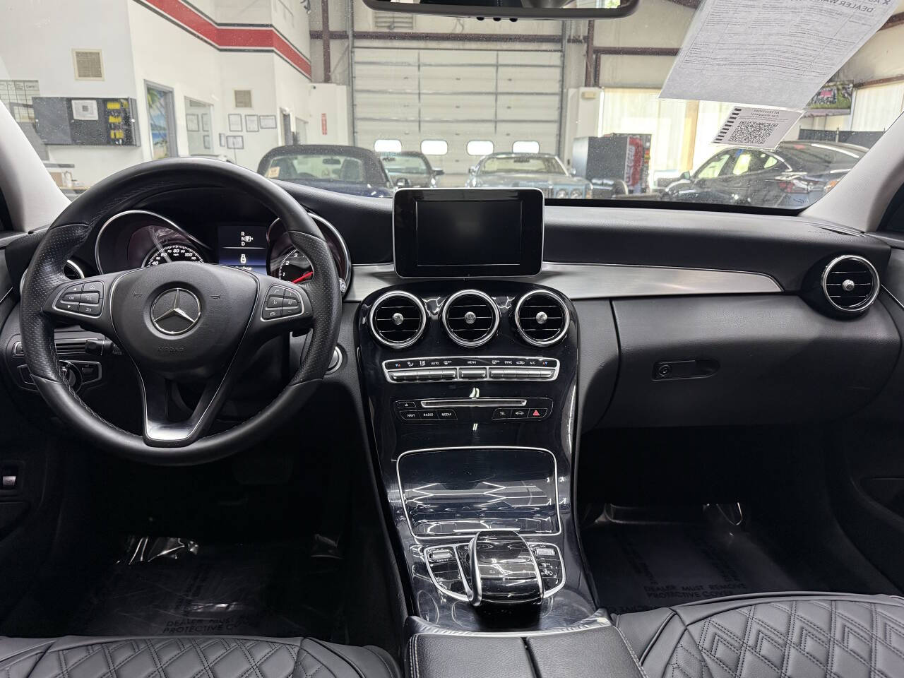Vehicle image 18
