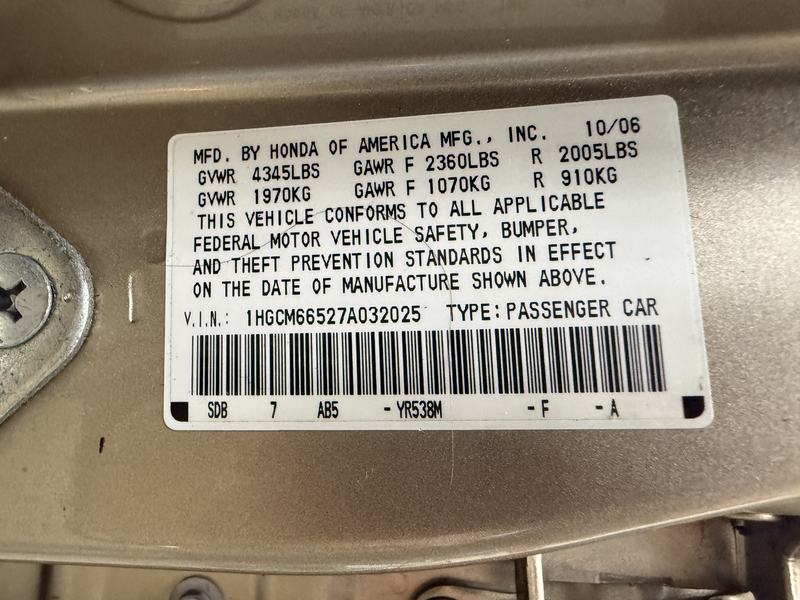 Vehicle image 28