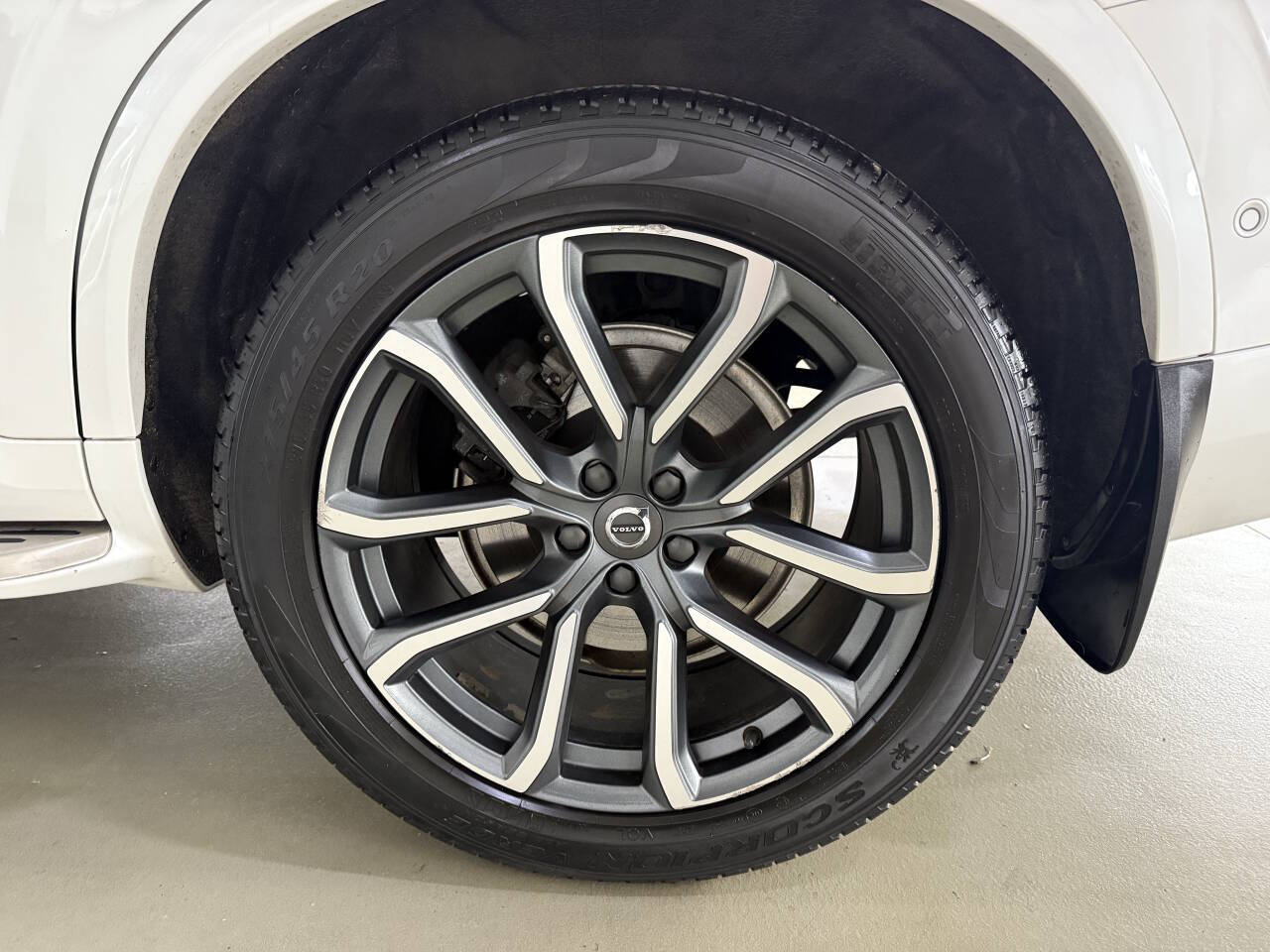 Vehicle image 31