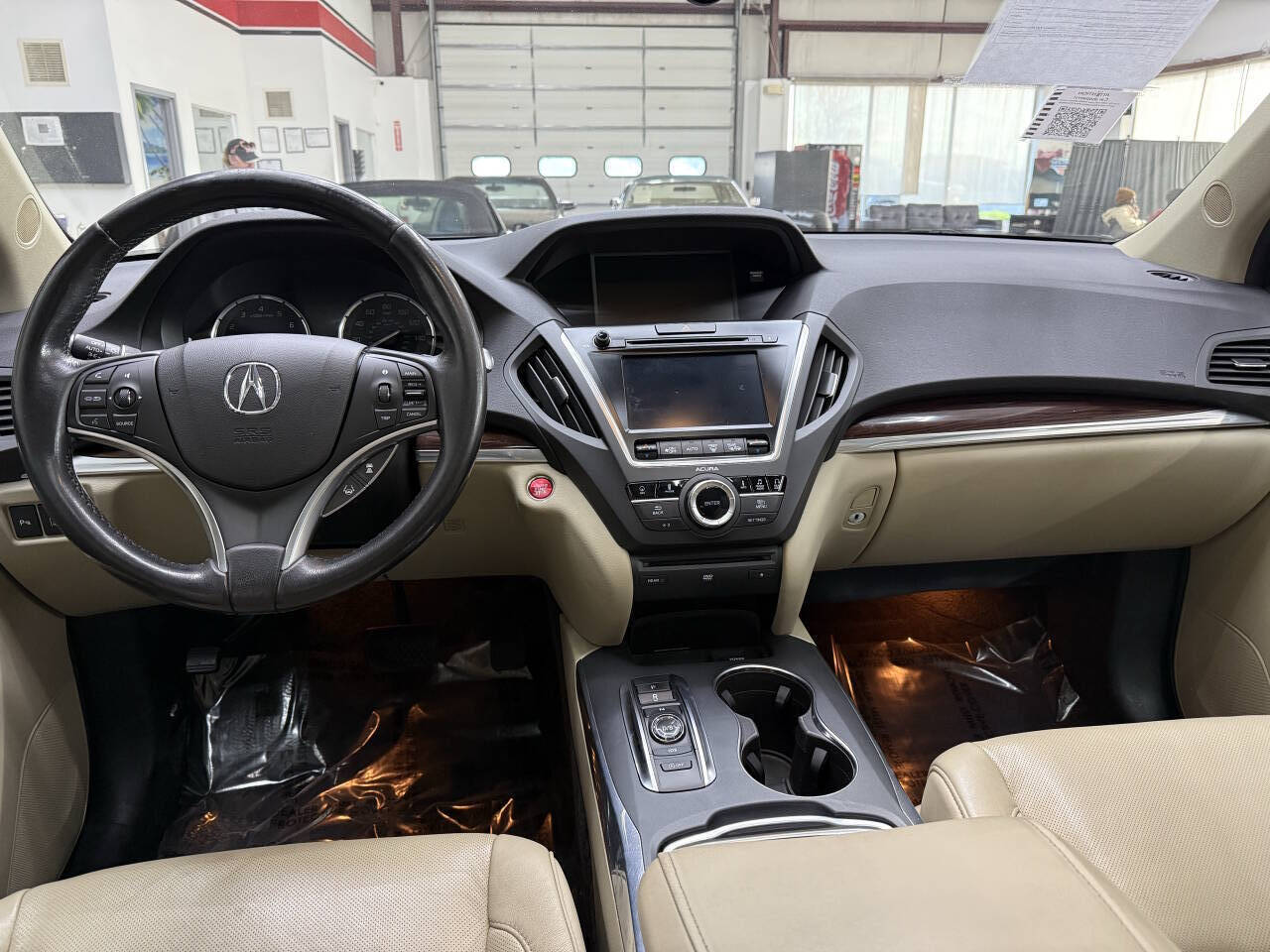 Vehicle image 18