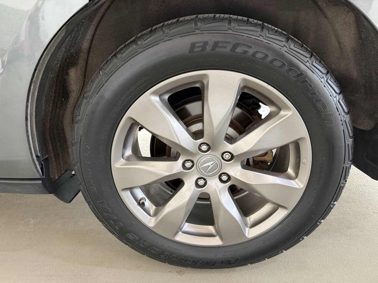 Vehicle image 30