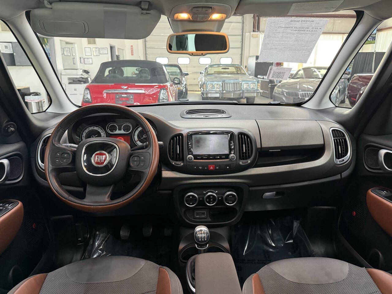 Vehicle image 19