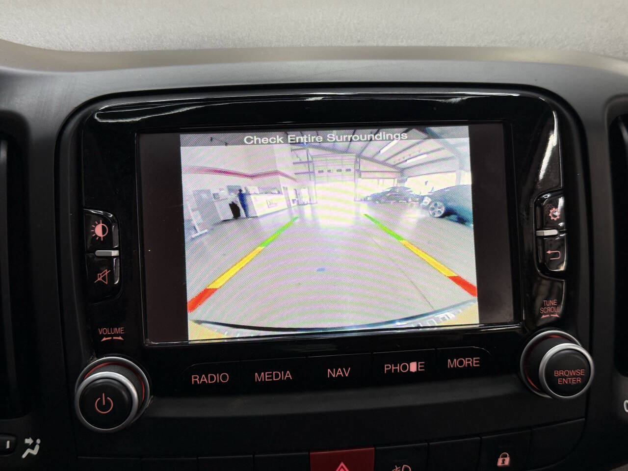 Vehicle image 31