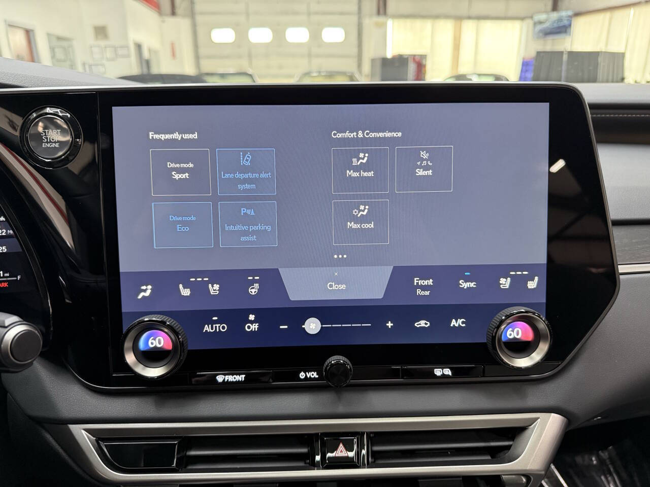 Vehicle image 26