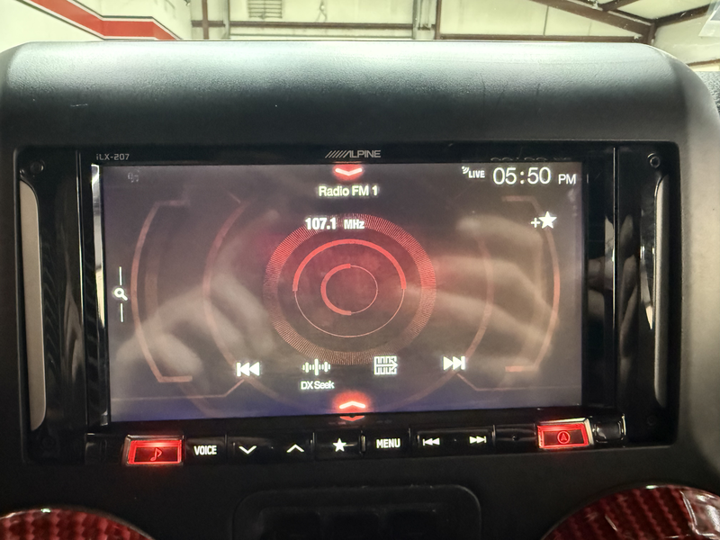 Vehicle image 30