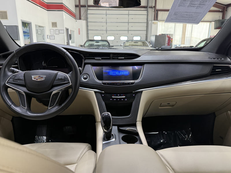 Vehicle image 18