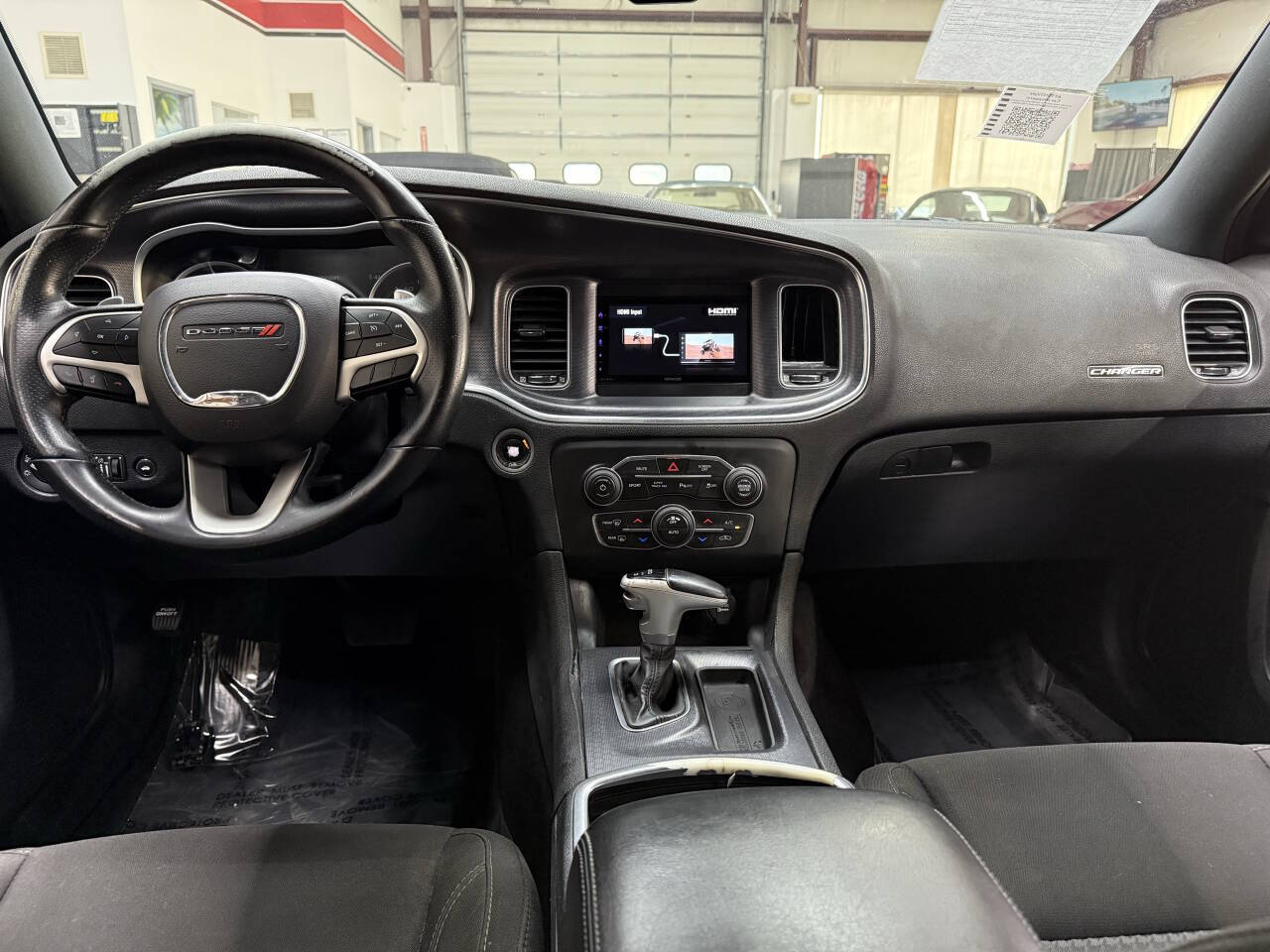 Vehicle image 17