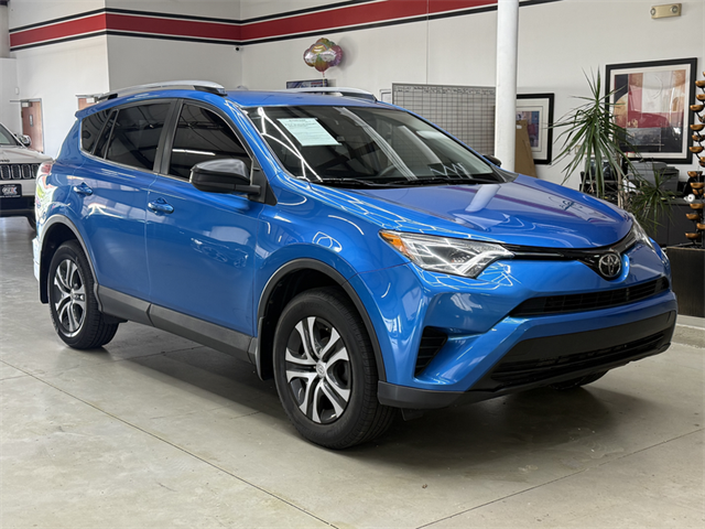 2017 TOYOTA RAV4