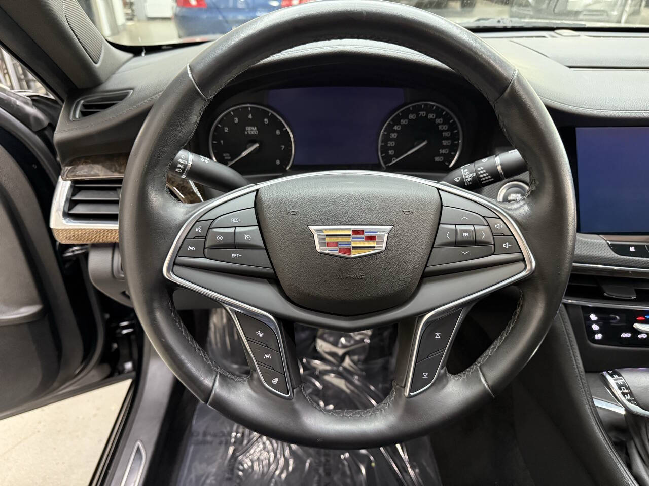 Vehicle image 22
