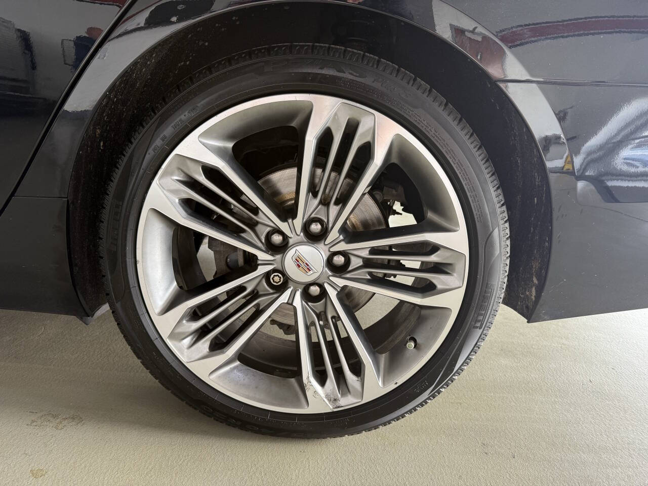 Vehicle image 36