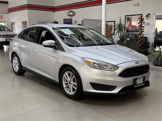 2017 FORD FOCUS
