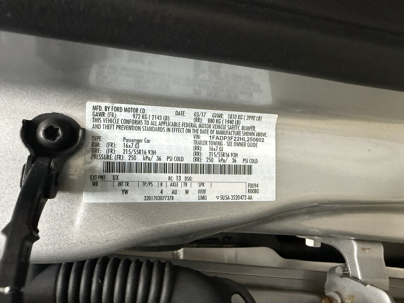 Vehicle image 22