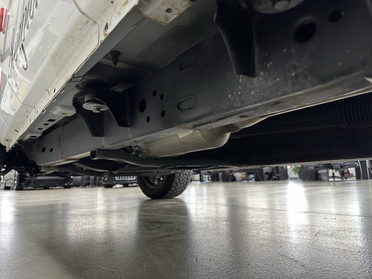 Vehicle image 35
