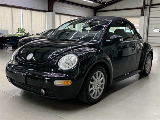 2005 VOLKSWAGEN NEW BEETLE