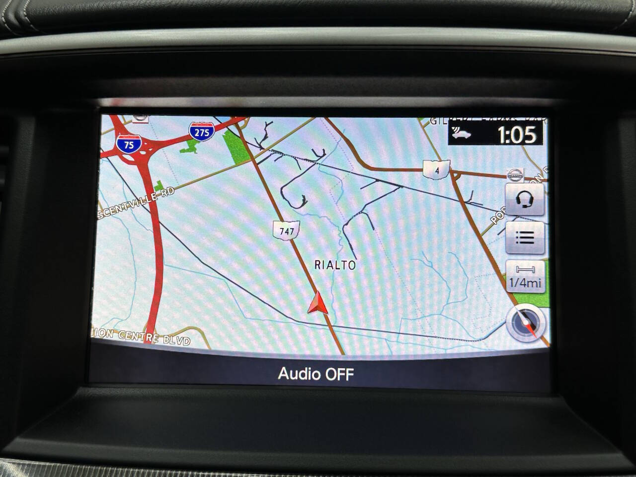 Vehicle image 30