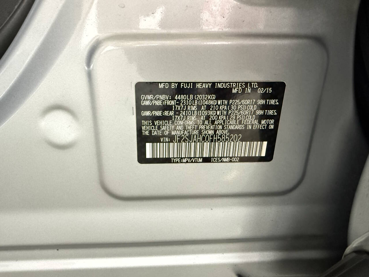 Vehicle image 32