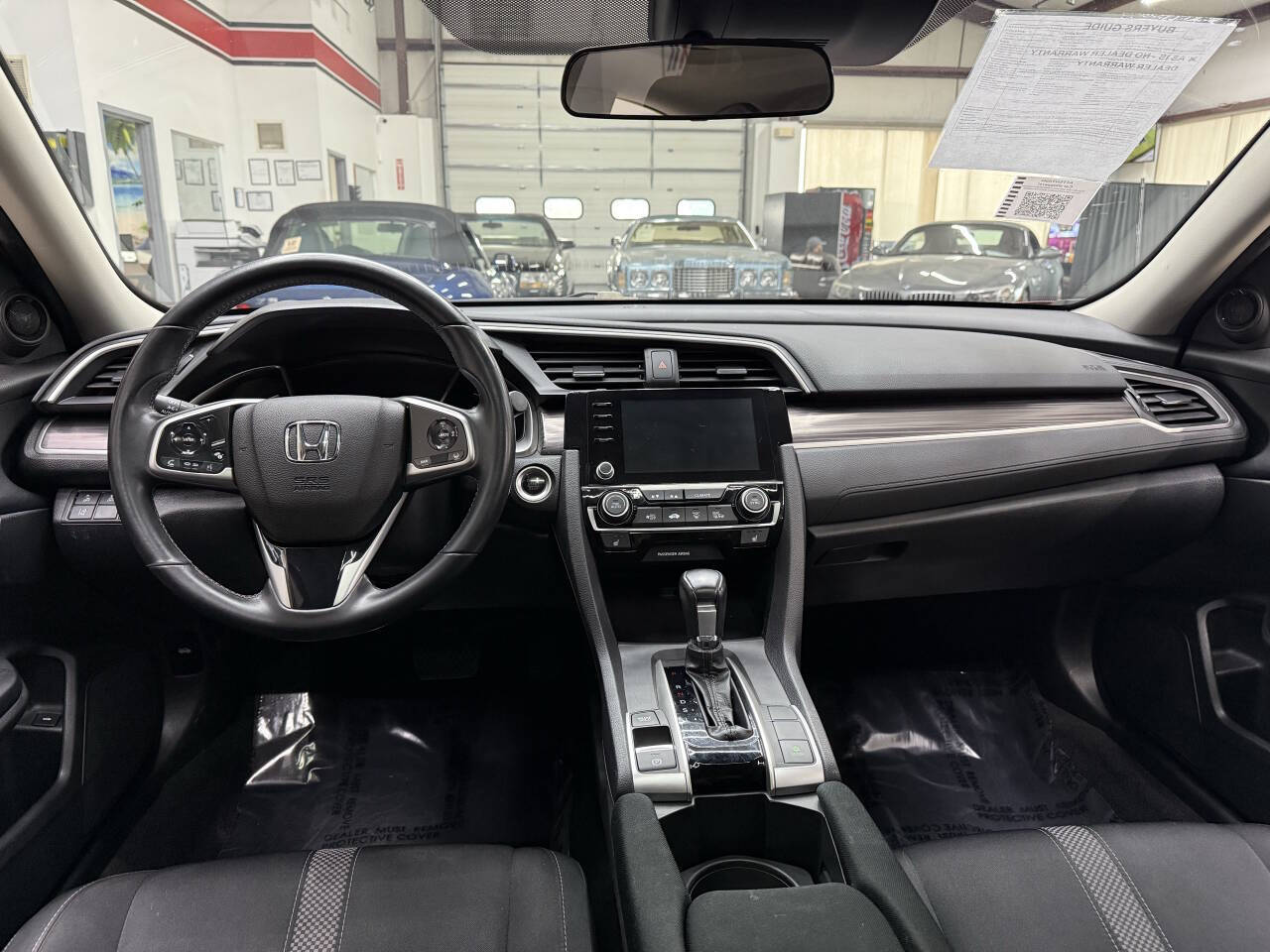 Vehicle image 19