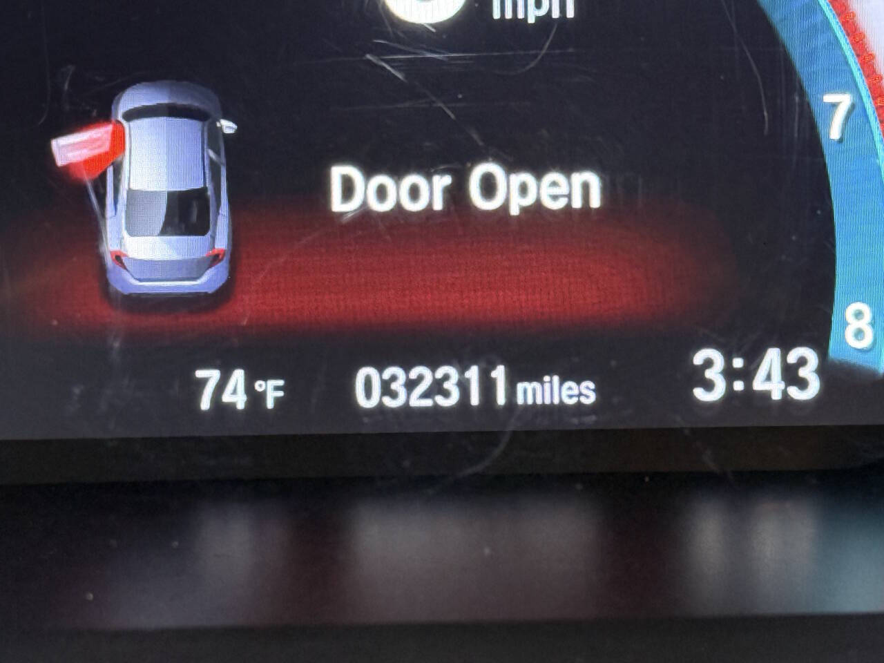 Vehicle image 25