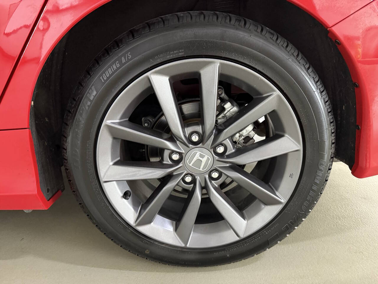 Vehicle image 31