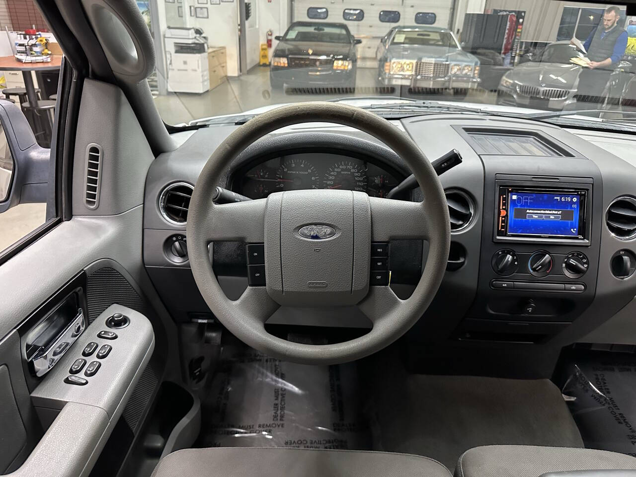 Vehicle image 18